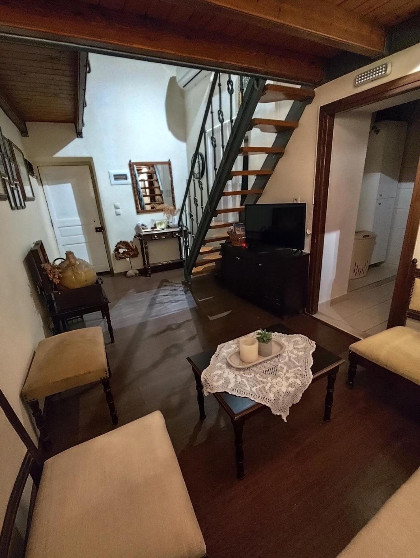 Rodia Apartment Kynopiastai Luaran gambar